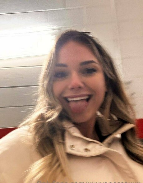 Xxxvanessaxxx beautiful model archive