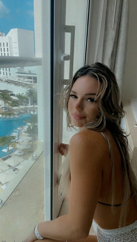 Xxxvanessaxxx erotic actress pic