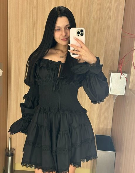 karisha x art star pic