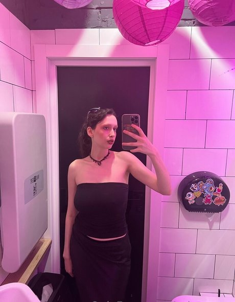 helgaamor actress galleries