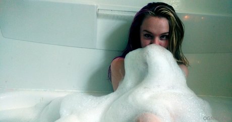 ogfeet naked actress picture