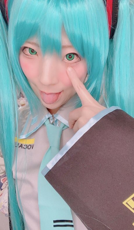 como exe porn model photos