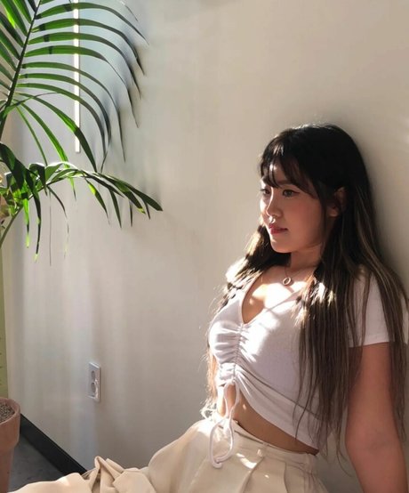 Yuggie TV Profile pic