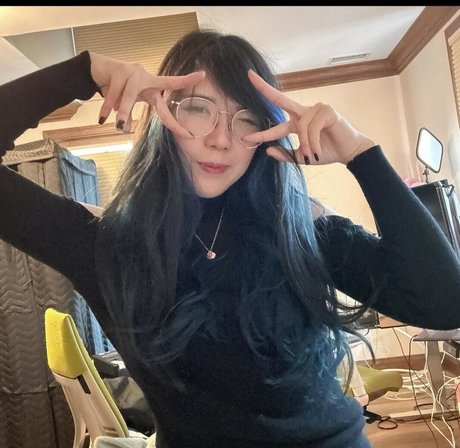 LilyPichu star adult img