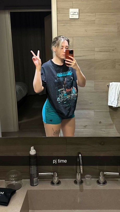 pawg girls onlyfans sexy naked picture