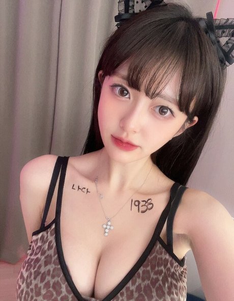 bbang9 2 pretty pornstar picture