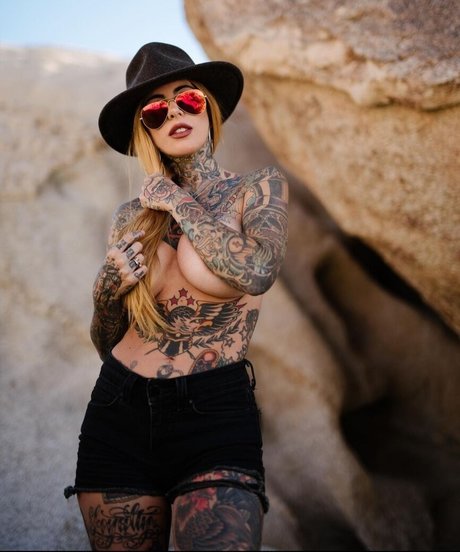 lubellah pornstar exclusive photos