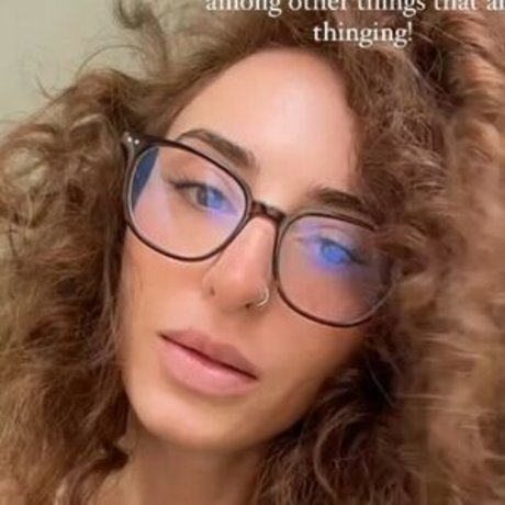 Lindsay Demeola naked model photos