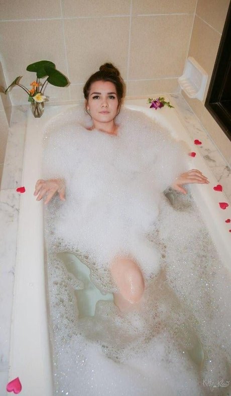 ASMR KittyKlaw star best pics