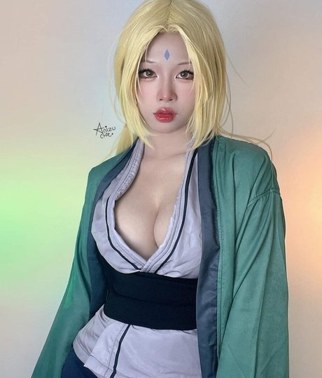 Anizu Chie pornstar erotic photo