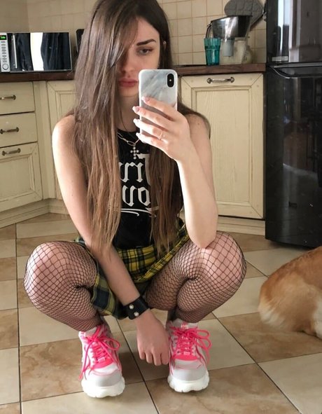 Arina Berdnikova sex star photo