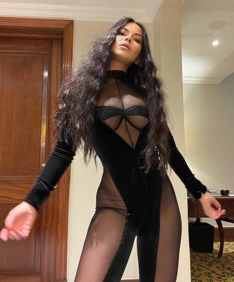 Apostoleanu naked actress image