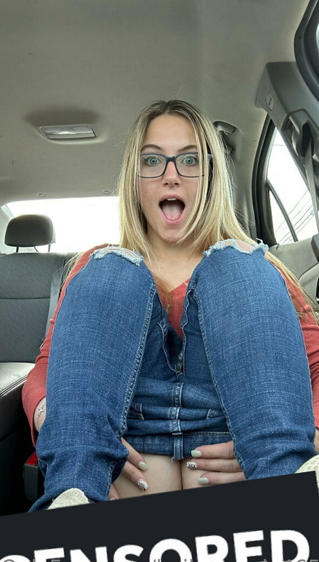 haileymarie4657 model exclusive photo