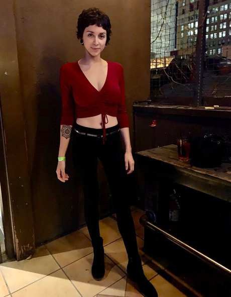 Yana Mori free model pics