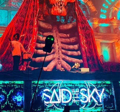 Yana Mori erotic model photos