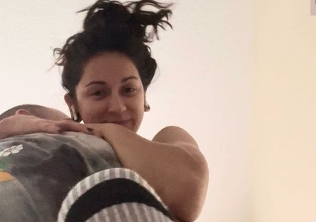 Yana Mori beautiful star pics