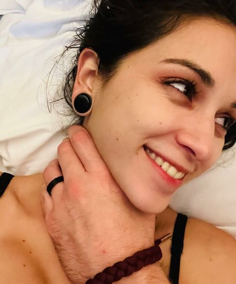 Yana Mori pornstar erotic photos