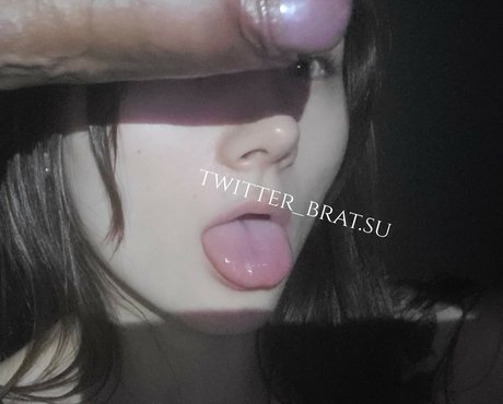 BratSuyeon beautiful model img