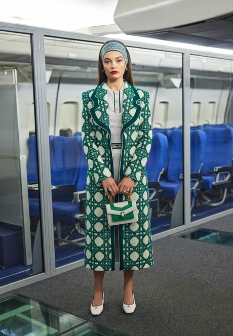 Emma Mackey beautiful star img