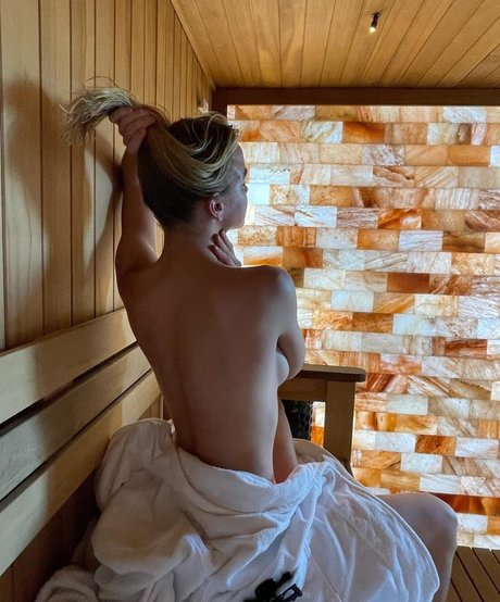 asian fake tits onlyfans porno pic