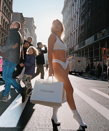 Emma Brooks adult actress img