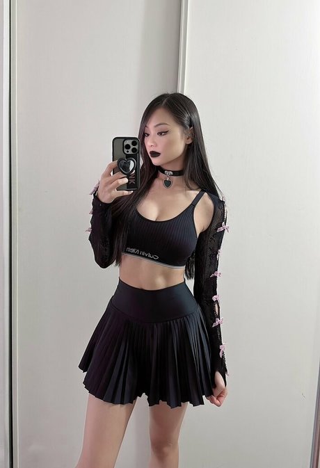 Cindy Phan star hd pictures