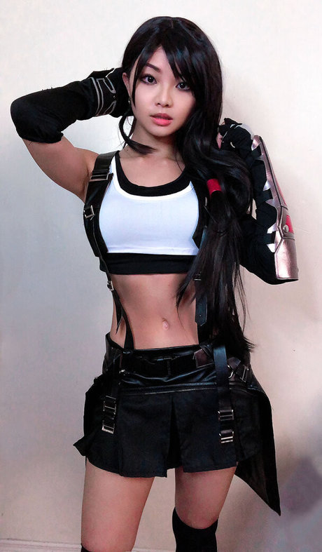 Cindy Phan star naked pic