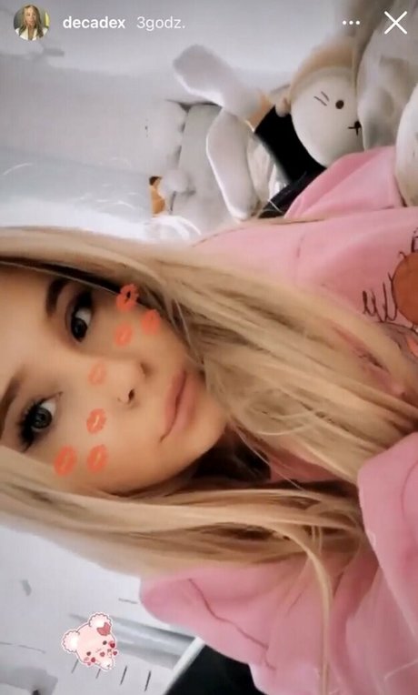 Decadex star xxx pic