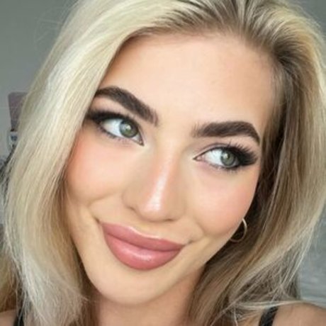 Jessemiaj nice pornstar pic