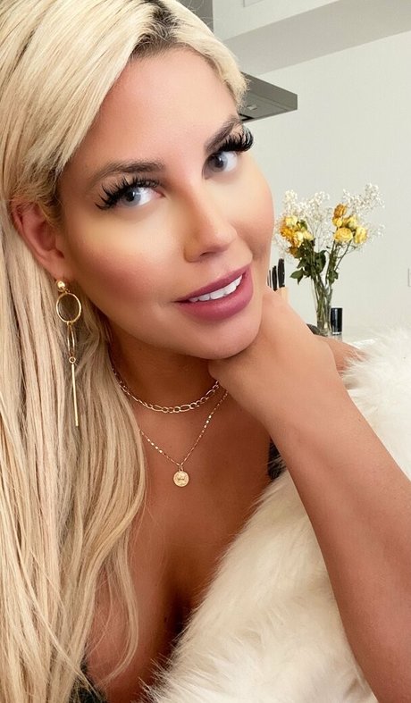 bridgetteb model nice picture