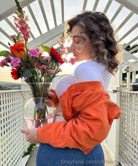 ohitsemmarose star beautiful picture