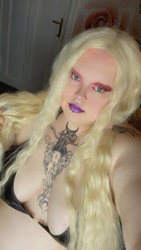 vinny bun hd pornstar photo