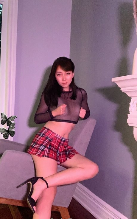 daisea model top galleries