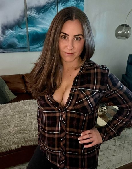 mila james nudes pornstar picture