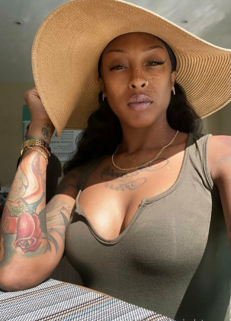 iamnikitaknight nice actress images