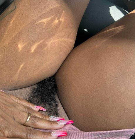 iamnikitaknight perfect pornstar gallery