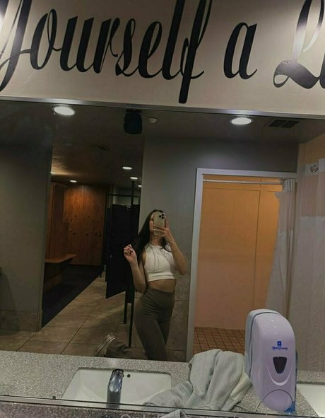 senioryear pornstar nude pic