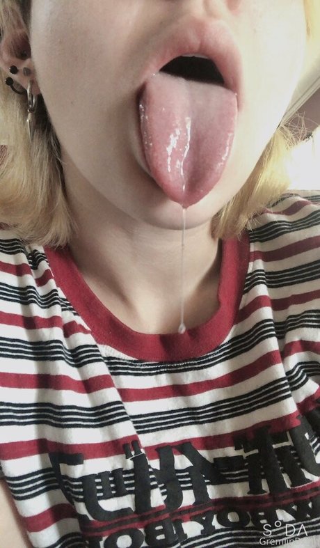 boozygremlin model xxx picture