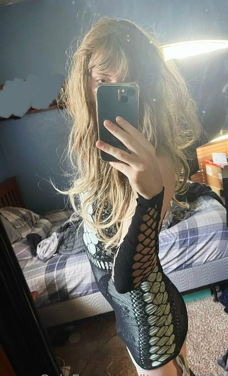 itsmebri223 sex model gallery