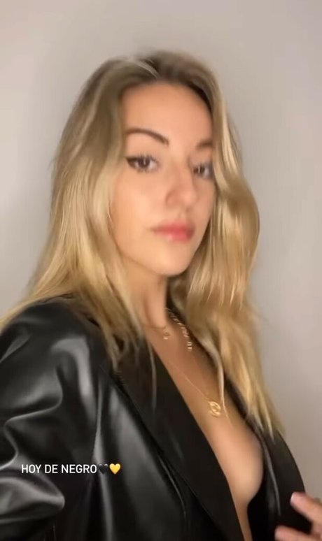 Lyzabeeth pornstar beautiful image