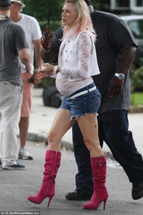 Naomi Watts hot pornstar galleries