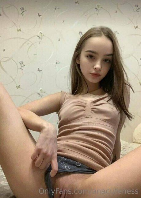 Anacuteness pornstar hot img