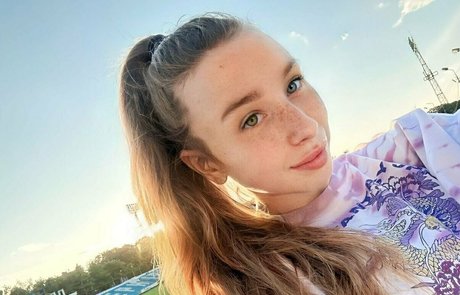 Anacuteness xxx pornstar picture