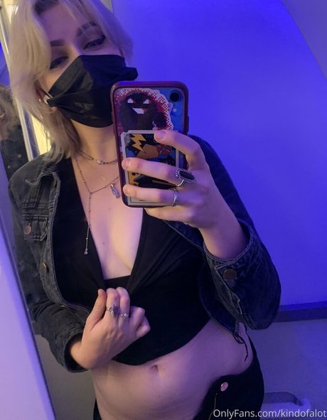 kindofalot perfect pornstar pic