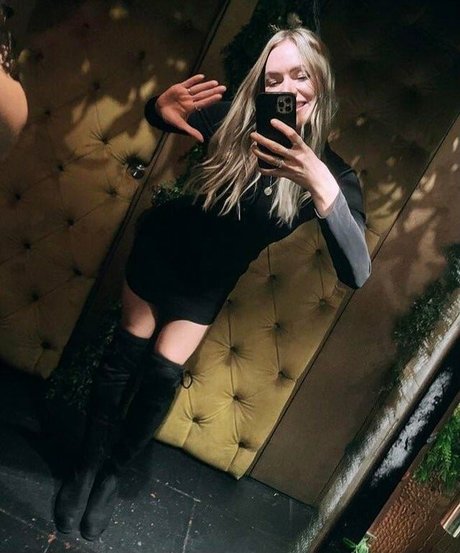 Laura Woods top pornstar pictures