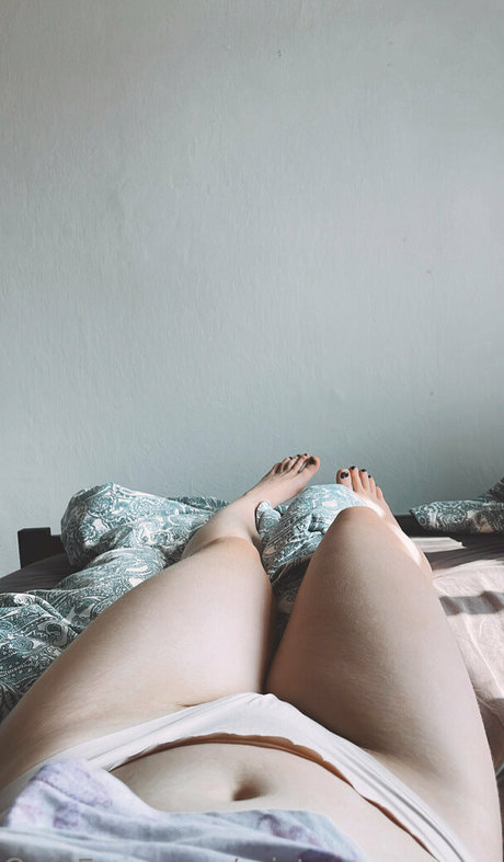 Mistressmegara nude actress photos