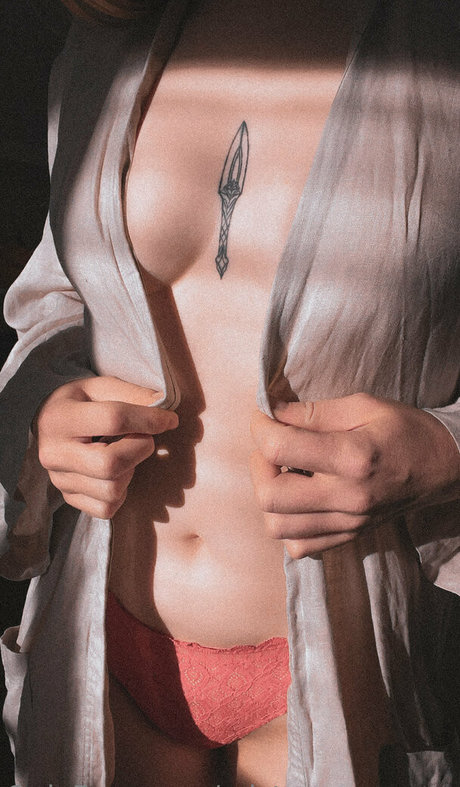 Mistressmegara star free img