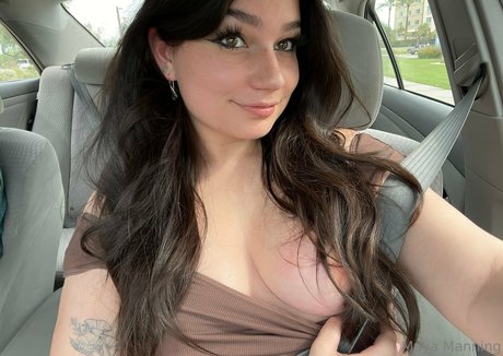 milf onlyfans sexy naked pics