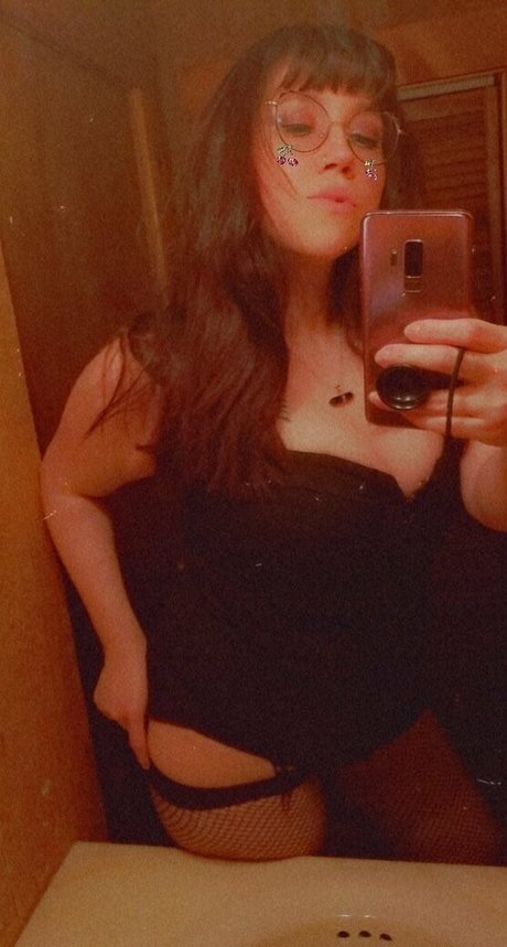 vvpurplerosevv model erotic pics