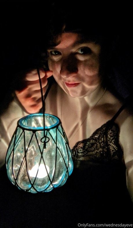 wednesdayeve naked model galleries